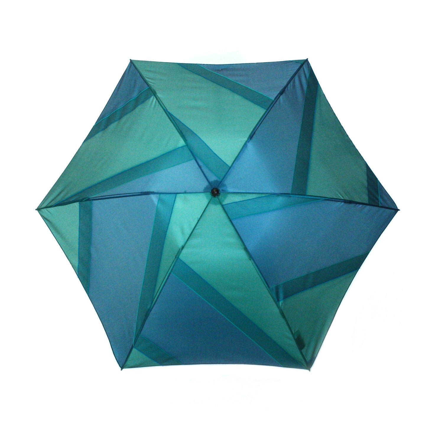 repel. Portable umbrella