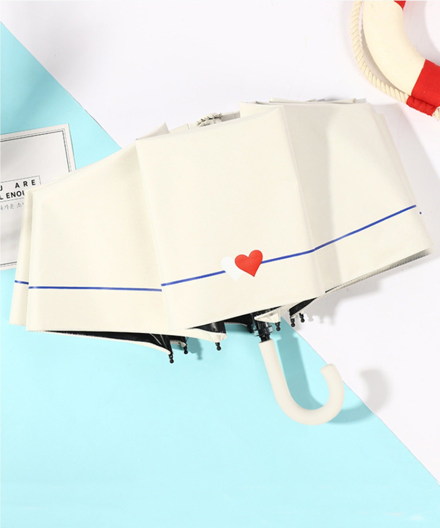 丈夫な8本骨軽量折りたたみ傘